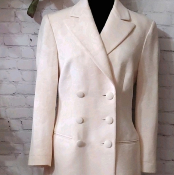 St. John Jackets & Blazers - ST. JOHN by Griffith & Gray Silk Brocade Blazer